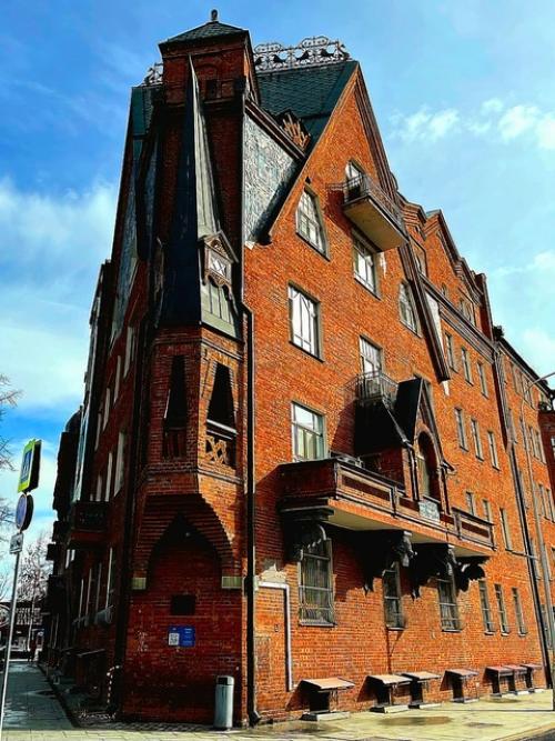 В музее Пресня детально представлены интерьеры, отражающие разные этапы жизни нашей страны. 02