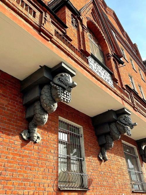 В музее Пресня детально представлены интерьеры, отражающие разные этапы жизни нашей страны. 03