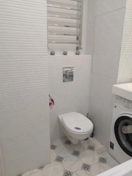 В том случае, если вы не знаете как зонировать однушку, то ловите удачную идею. 05