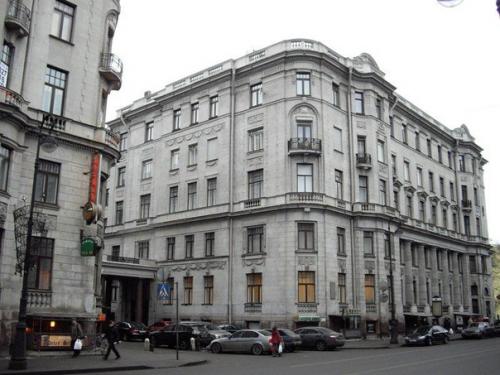 Петербургские дома с именем. 04