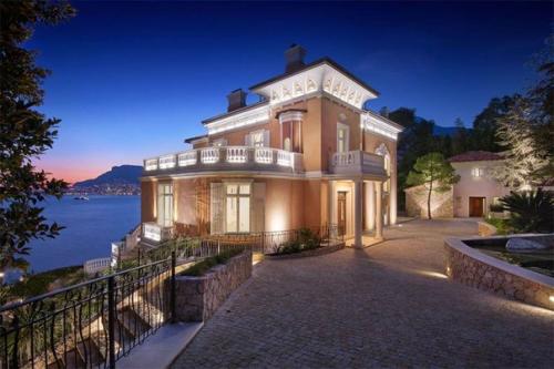 Роскошная вилла, площадью 815 m?