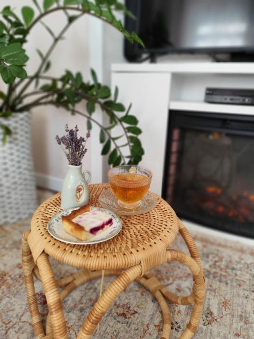 Я всегда мечтала о уютном и стильном доме, но не таком, вылизанном, где все идеально, как будто никто не живет. 01