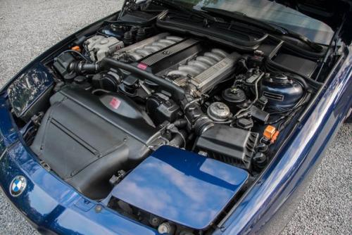 Настало время вспомнить еще один легендарный автомобиль BMW. 07