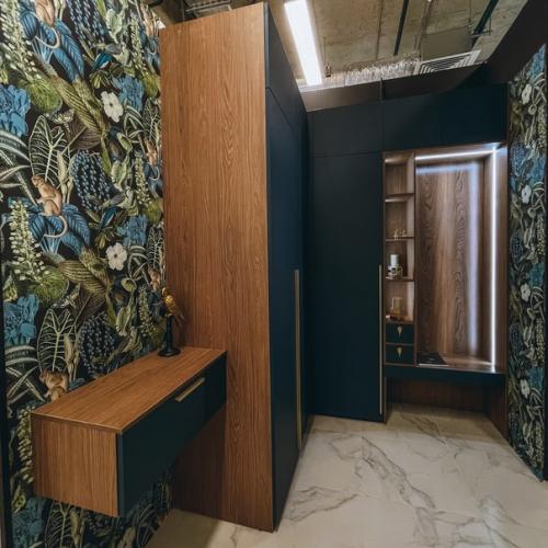 Дизайнерские кухни и корпусная мебель по индивидуальным размерами в интерьерно - выставочном центре М Бельбург. 06