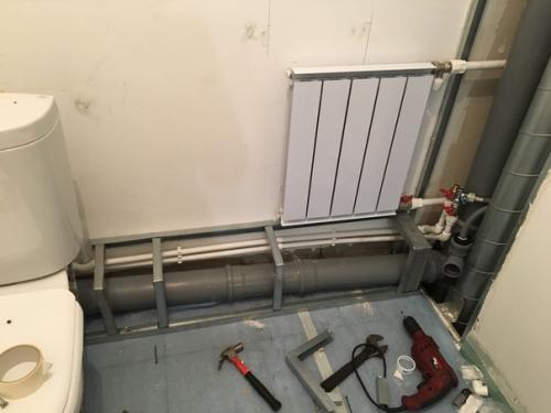 Ремонт в ванной комнате за 3. 5 недели, не превышая бюджет 60 т. р с использованием плитки ПВХ. 02