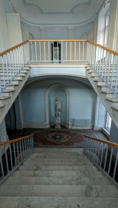 Дремлет за горой. 06