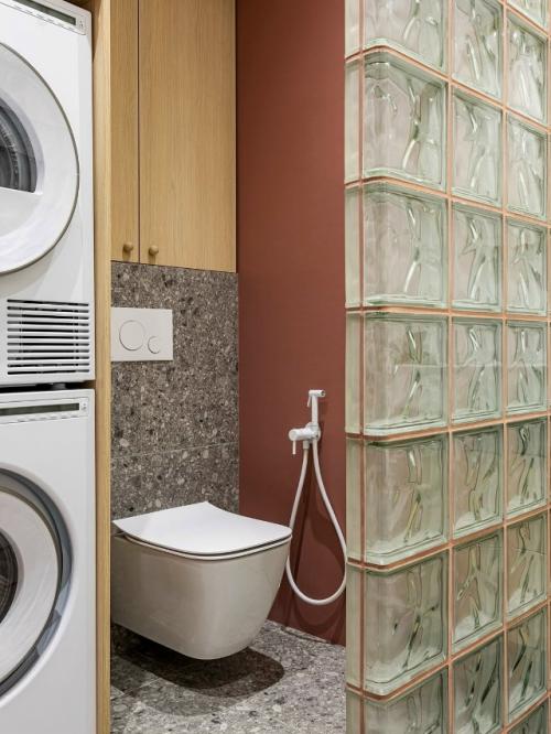 Заказчиками проекта выступила молодая семья с маленьким ребенком. 09