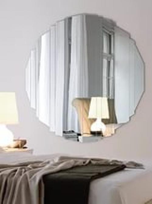 Зеркало без рамы - это стильно и современно! 01