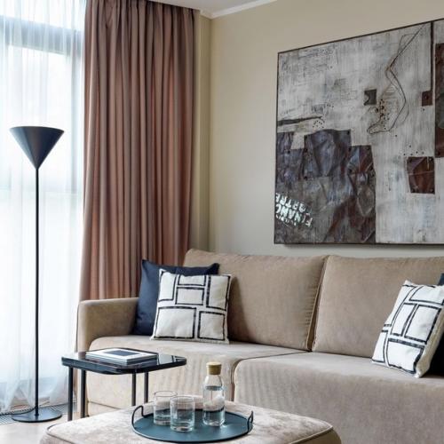 Выбираете себе новый диван и не можете представить, как он будет смотреться в вашей гостиной, спальне или кабинете? 03