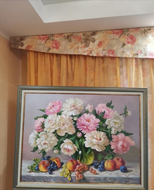 А вот так картина в интерьере смотрится. 03