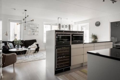 Дом с прекрасной террасой и вдохновляющим интерьером. 04