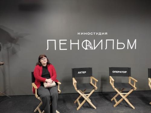 Решила обратиться к воспоминаниям о поездке в питер и рассказать об экскурсии на ленфильм. 05