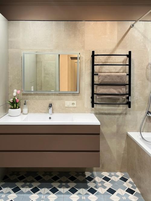 Семейная пара с 8-летним ребенком обратилась к дизайнеру для обустройства трешки на 110 кв. 01