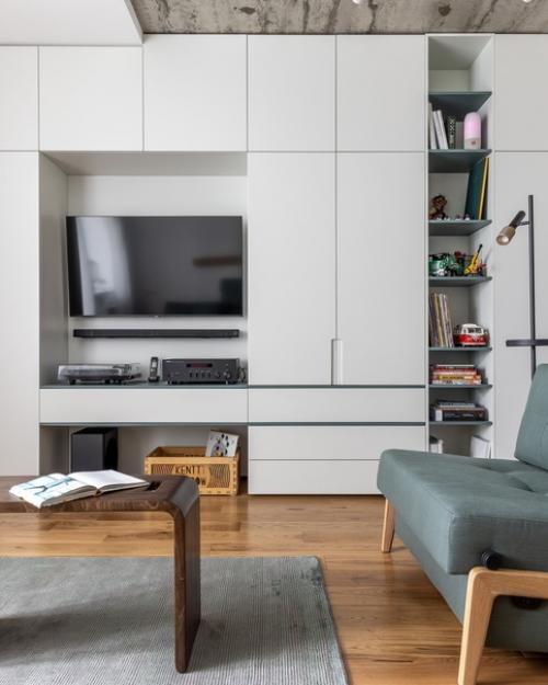 Илья Харитонов и Денис Чернышов, студия Idin, завершили дизайн квартиры площадью 43 кв. 02