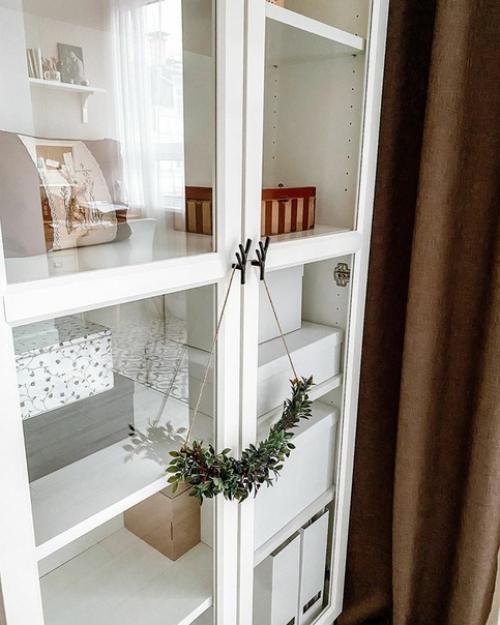 Ikea@Scandiinterior.  Скандинавская простота и лаконичность сочетаются в стеллаже Билли, впервые выпущенный в 1979 году и ставший уже классикой. 02