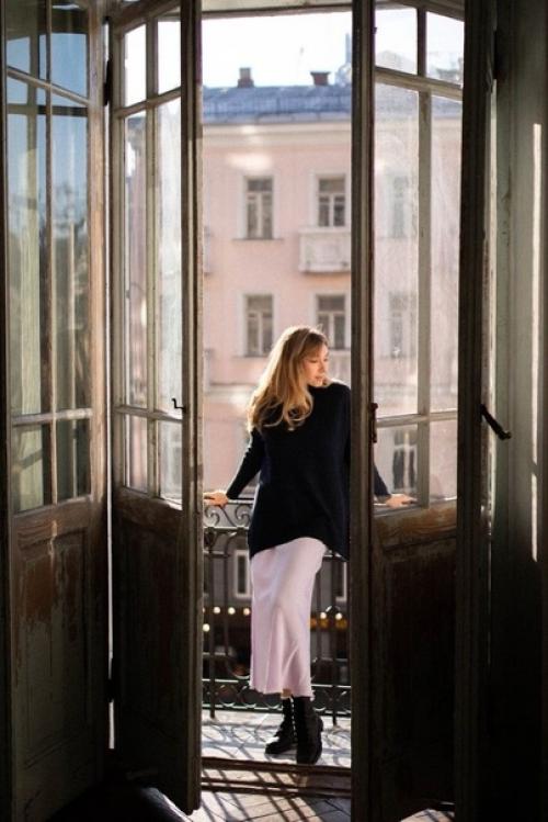 Подскажите, есть ли в нижнем студии, кафе, квартиры (что угодно), с такими балконами, где можно поснимать? 01