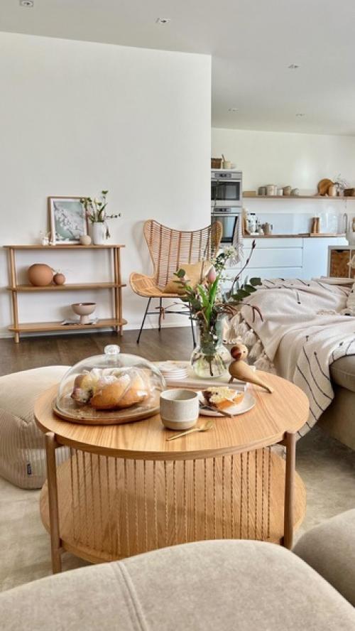 * уют в дизайне современного интерьера - это тепло светлого дерева, мягкий текстиль, цветы и растения. 01