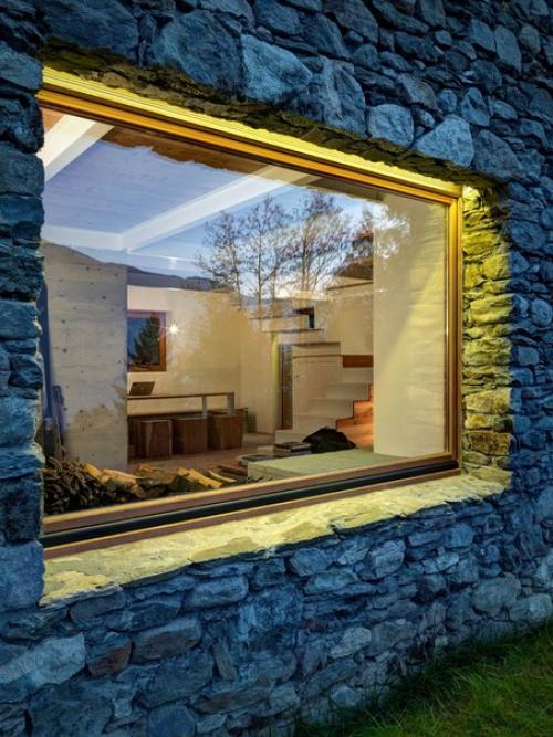 Дом из камня в горах Италии. 02