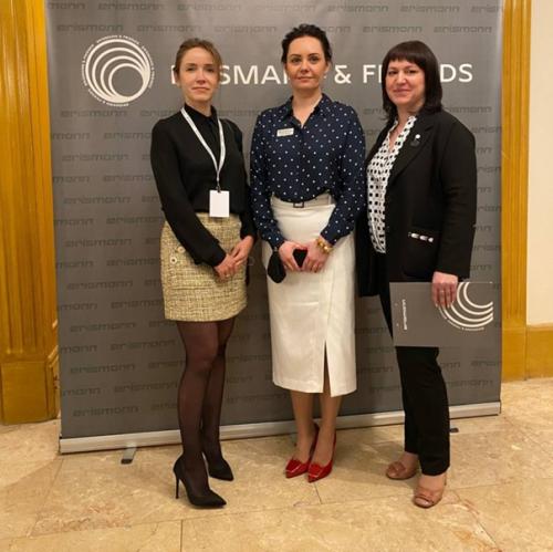 Покупатели Премьеры в числе первых увидят обойные новинки немецкого бренда. 01