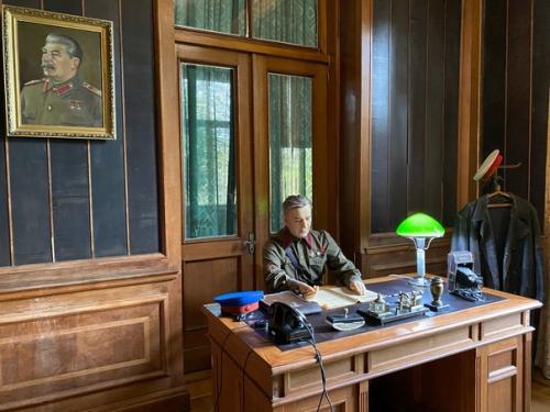 Следующий экскурсионный объект - сочинская дача Сталина. 07