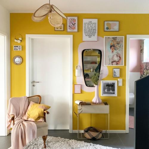 В доме Катрин цветовые всплески сочетаются с винтажным стилем, уютом и эстетикой живых цветов. 05