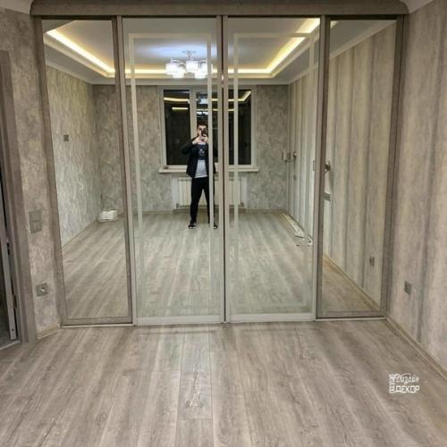 Дизайн вместительного шкафа.