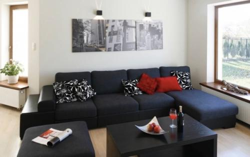Черный диван и его место в интерьере дома. 01