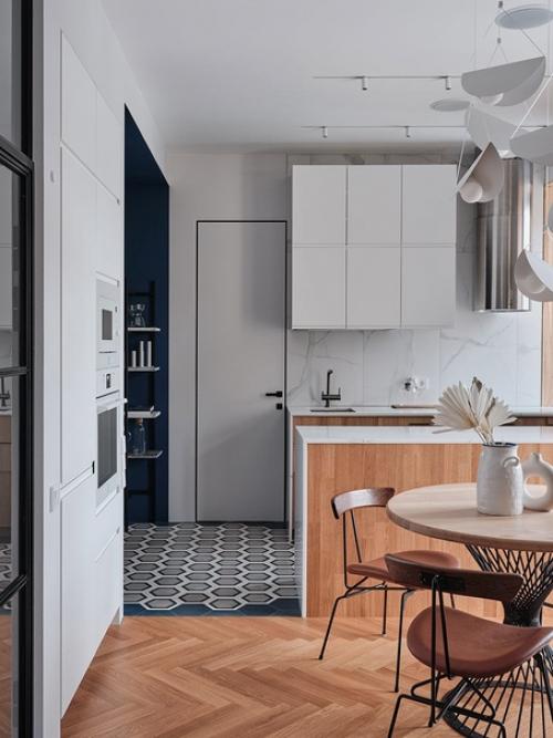 Интерьер квартиры с синими акцентами (60 кв. 03