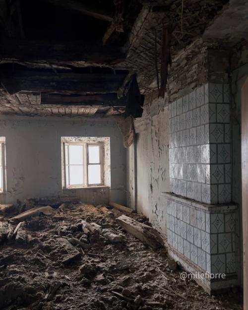 Роскошь и упадок усадьбы петрово - дальнее. 06