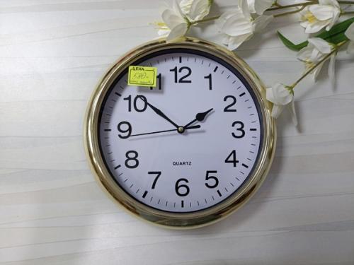 Шикарные настенные часы появились в булавке на лихвинцева, 46. 04