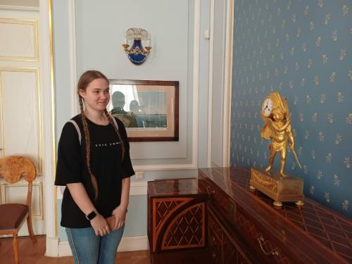 В старинном особняке на Фонтанке студенты - филологи смогли почувствовать дух державинской эпохи. 04