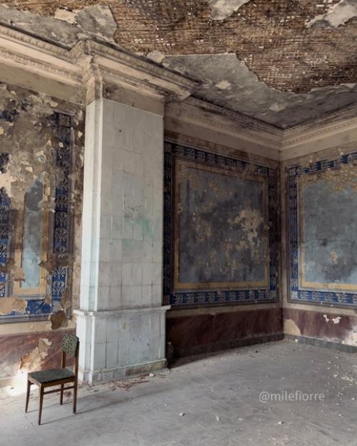 Роскошь и упадок усадьбы петрово - дальнее. 02