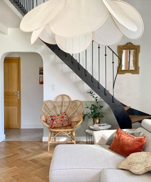 Эмили в Париже: превосходный французский дизайн дома, который воплощает в себе современную вариацию французской классики. 06