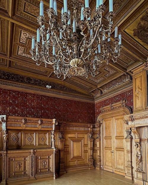 Интерьеры особняка князя Ивана Фёдоровича Паскевича - эриванского. 04