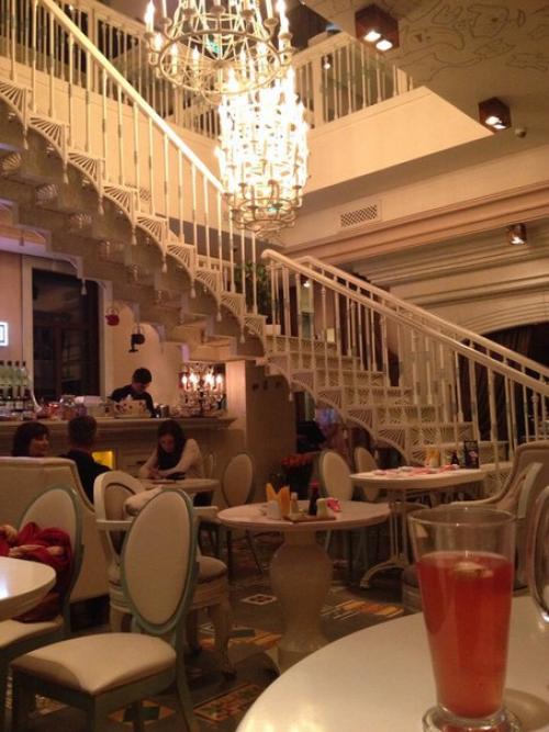 Так вот, я первый день во Владике. 04