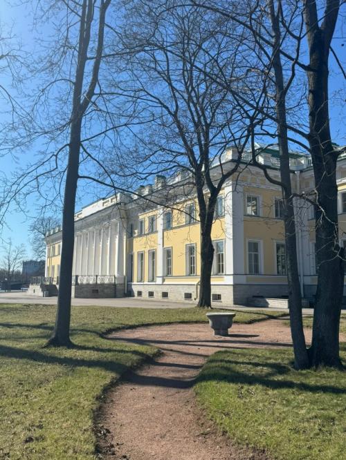 Путешествуем по Петербургу - каменноостровский дворец - памятник времён Екатерины II. 02