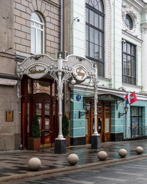 Ричард Гир, Стивен сигал, Лучано паваротти. 09