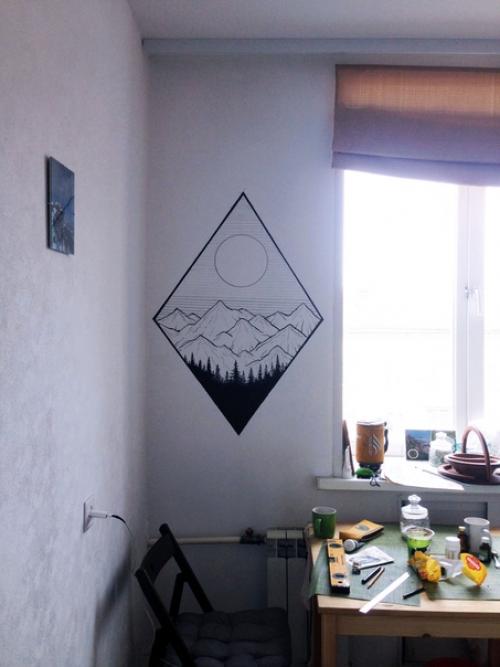 Пока была в родном городе, расписала у папы на кухне стену. 02