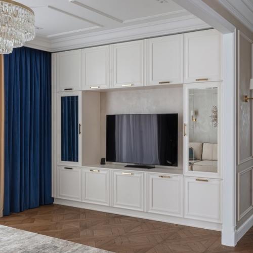 Светлая квартира в классическом стиле - это не скучно. 01