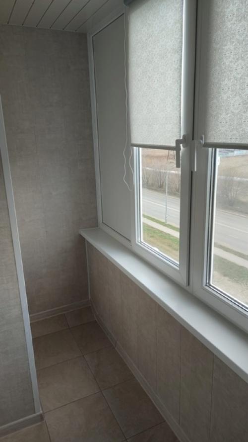 Внутренняя отделка балкона - это не только эстетика, но и функциональность. 02