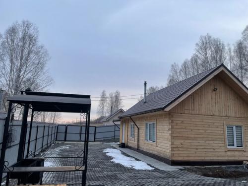 Отмечали день рождения в уютном доме с баней и сибирским чаном - это было невероятно! 02