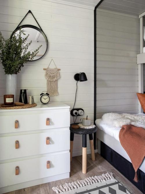 Уютный домик из обычной бытовки. 04