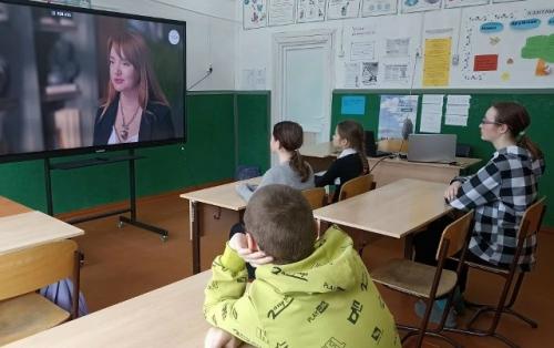 23 апреля в мбоу Хабарицкая СОШ с. среднее Бугаево прошло практико - ориентированное занятие в рамках курса Россия - мои горизонты. 01