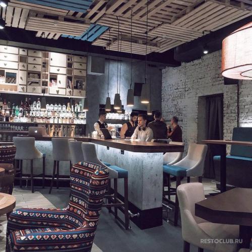 5 кафе и ресторанов в центре Петербурга, куда можно заглянуть во время прогулки. 05