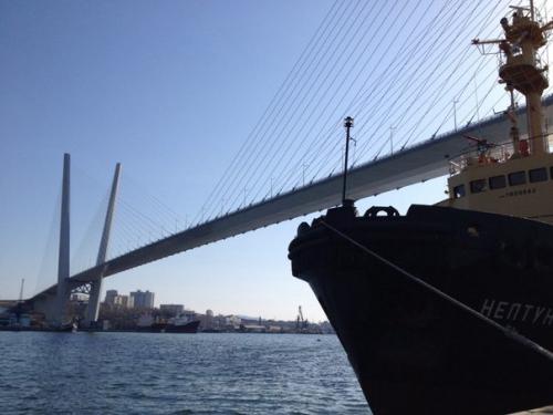 Так вот, я первый день во Владике. 08