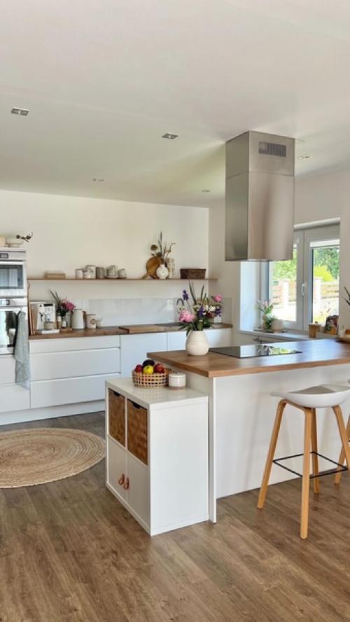 * уют в дизайне современного интерьера - это тепло светлого дерева, мягкий текстиль, цветы и растения. 02