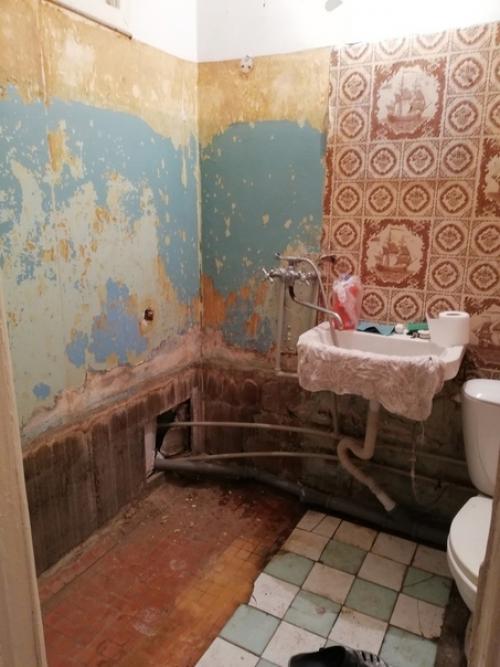 Купили квартиру в ужасном состоянии, но мы не из тех, кто боится трудностей и грязной работы. 01