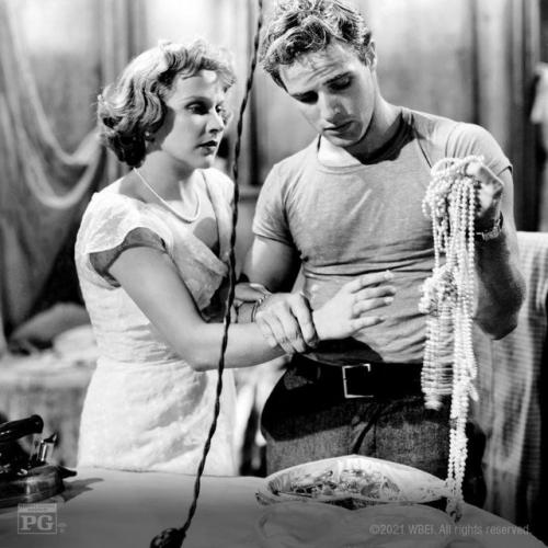 До него футболку не носили на людях. 07