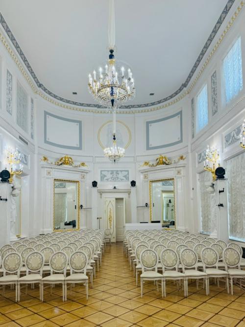 Путешествуем по Петербургу - каменноостровский дворец - памятник времён Екатерины II. 01