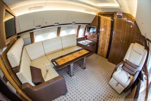 Бизнес - версия Ssj100 представлена на авиавыставке в Турции. 06